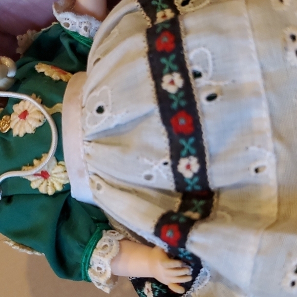 Ideal 1982 Shirley Temple Heidi dutch doll Vintage 8 inch - Picture 5 of 8